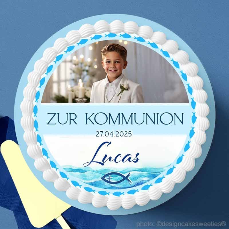 Tortenbild Kommunion Fisch mit Bild, Foto Junge  und Wunschtext, in blauer Farbe